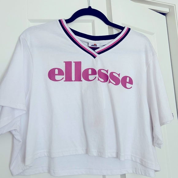 Ellesse XS white tshirt - Picture 1 of 3